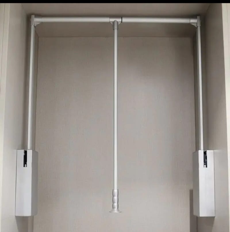 Cloth LIft